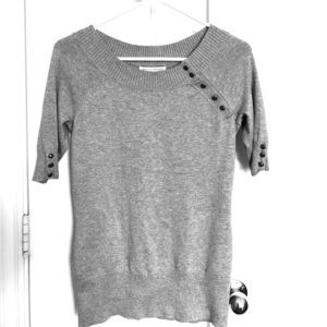 NWT Beautiful grey Banana Republic 3/4 sleeve top